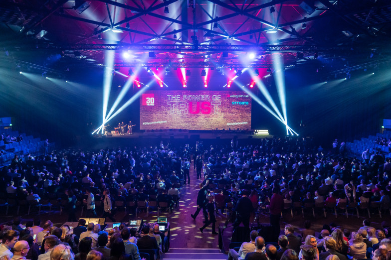 Itelligence Jubiläum "30 Jahre itelligence"